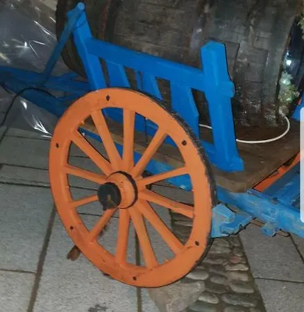 فندق مبيت وإفطار Su Carreri Armungia