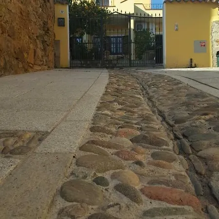 Su Carreri *